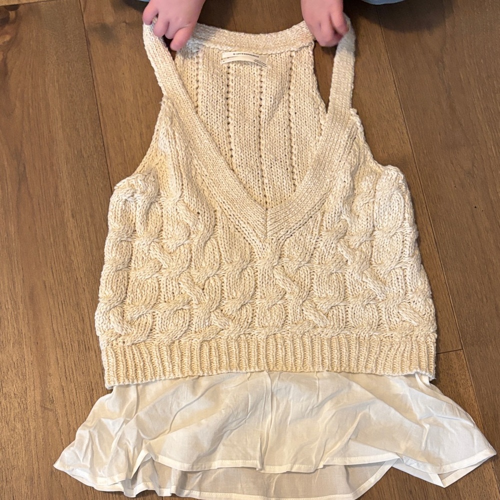 Women’s Cream Cable Knit Tank Top with Layered Hem